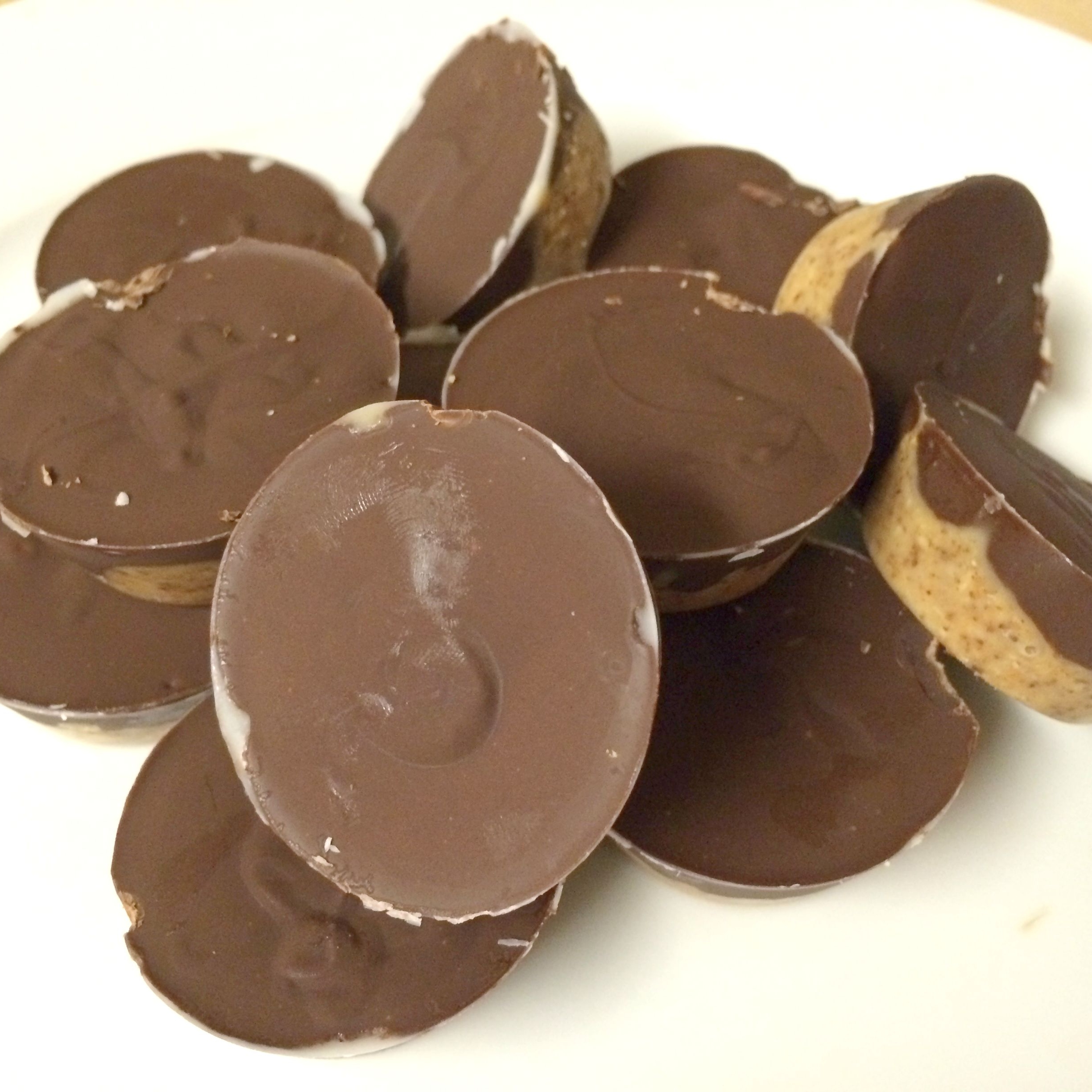 Chocolate Almond Butter Cups